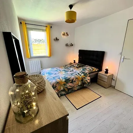 Apartment A - Cozen - Minlabtls00 Mae-7261